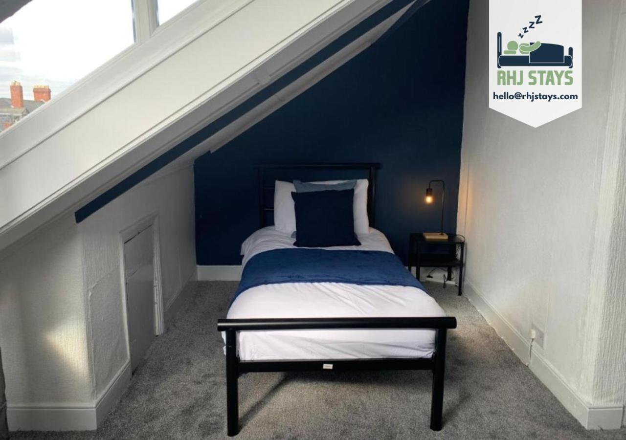 Windsor 4 - Spacious Beautiful 4 Bdrm Maisonette Nr Ncle Free Wifi Free Parking Gateshead Exterior photo