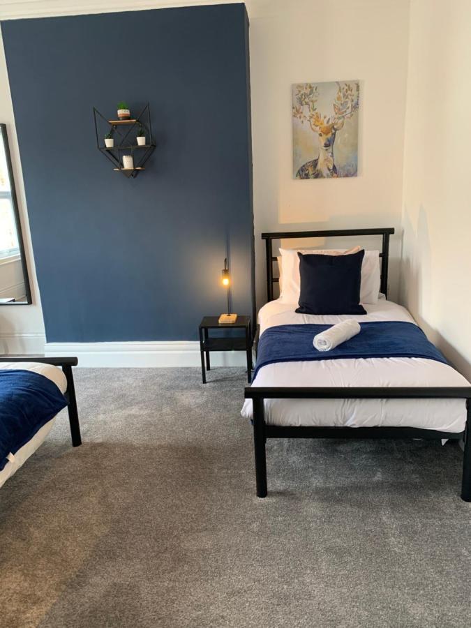Windsor 4 - Spacious Beautiful 4 Bdrm Maisonette Nr Ncle Free Wifi Free Parking Gateshead Exterior photo